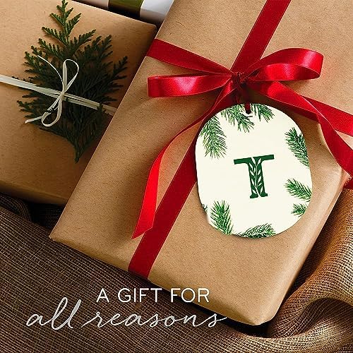 Thymes Travel Tin Holiday Candles - Gold Frasier Fir 25 Oz