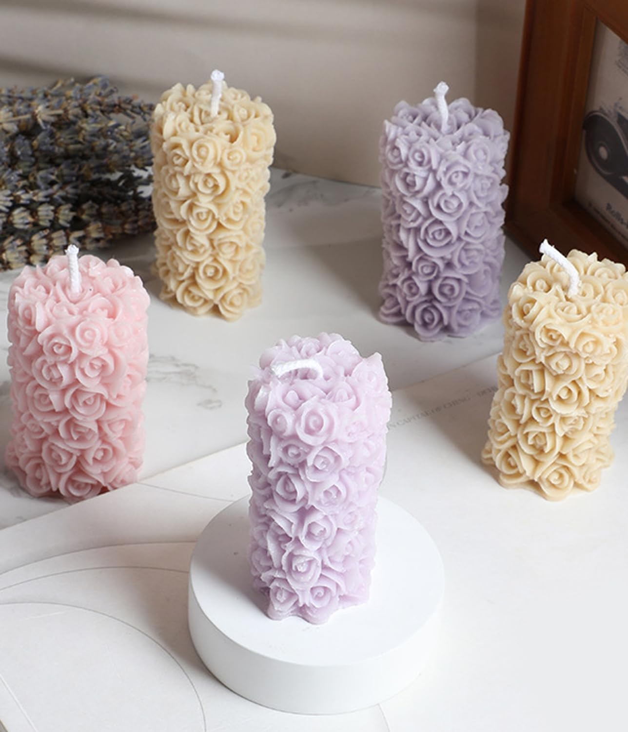 Rose Flower Clusters Aesthetic Scented Candle in Gift Box