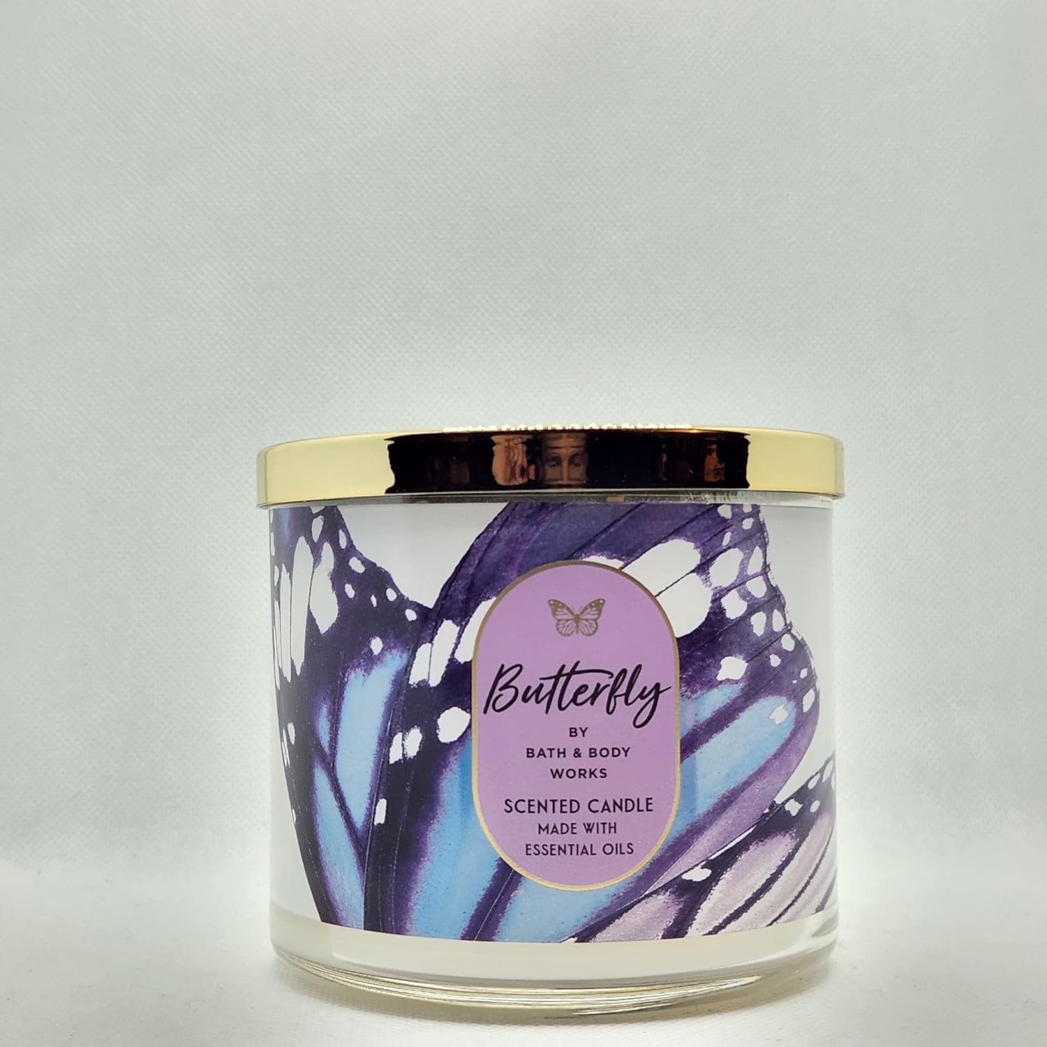 White Barn 3 Wick Candle with Essential Oils - 145 oz