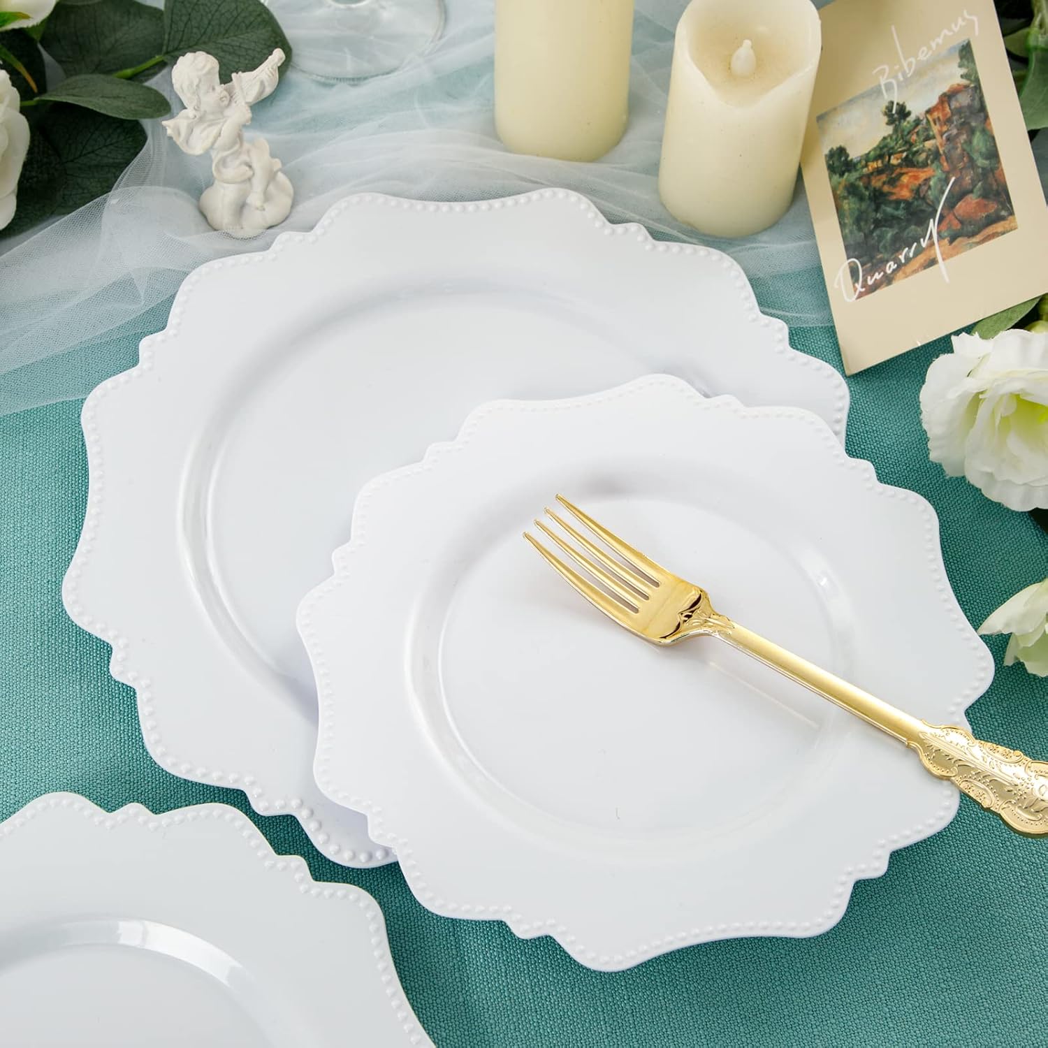 COLOSUS 60pcs White Disposable Plastic Plates for Parties