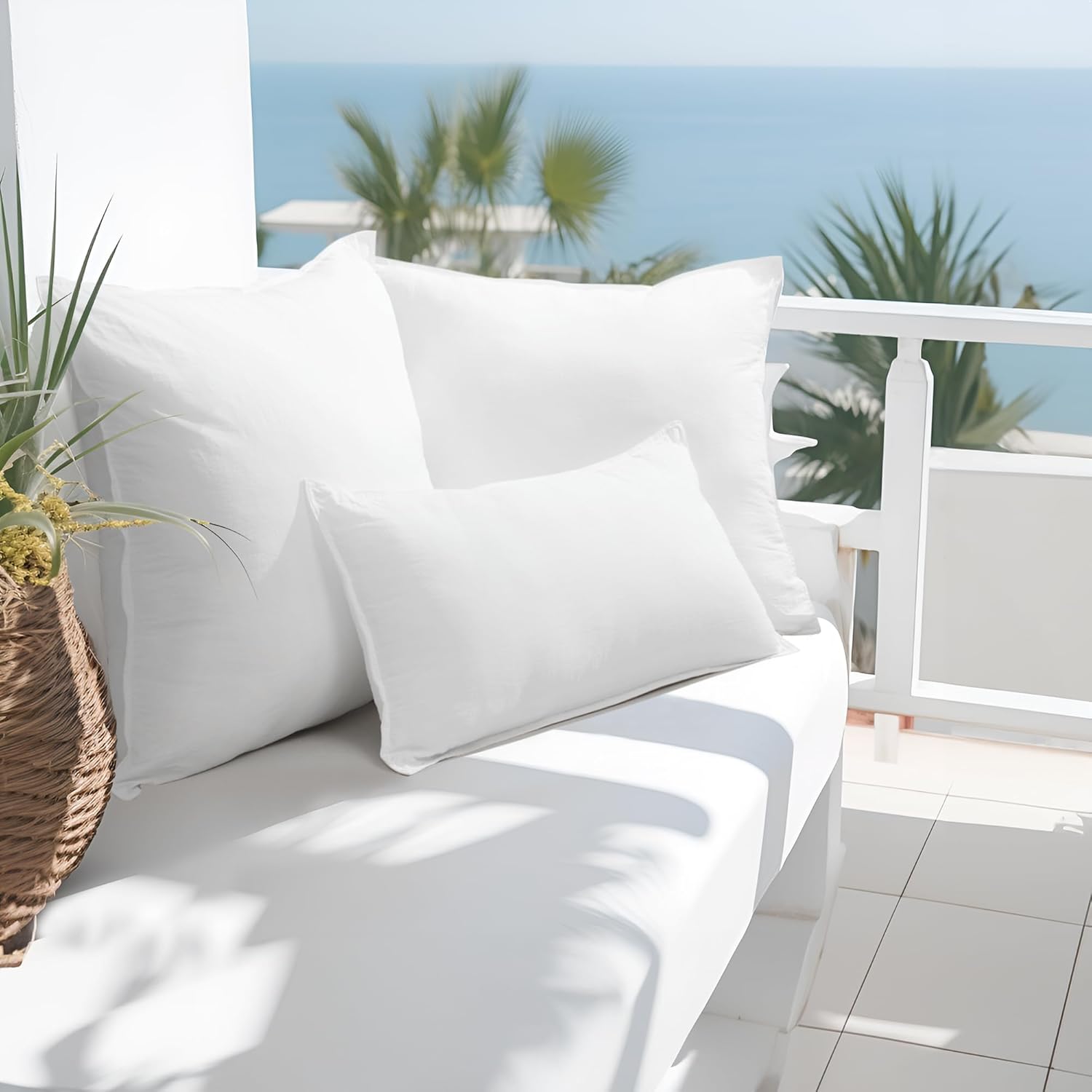 Deconovo Waterproof Outdoor Pillow Inserts Set of 2