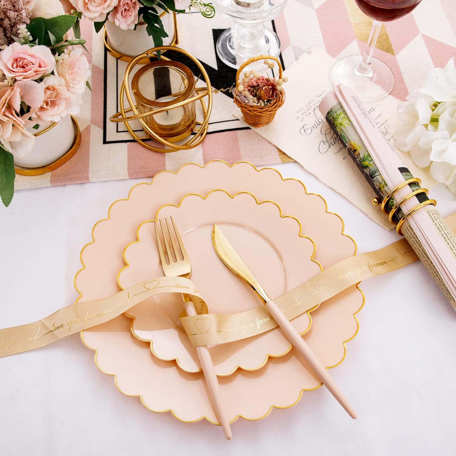 LIYH 60 Pcs Pink Gold Plastic Plate Set