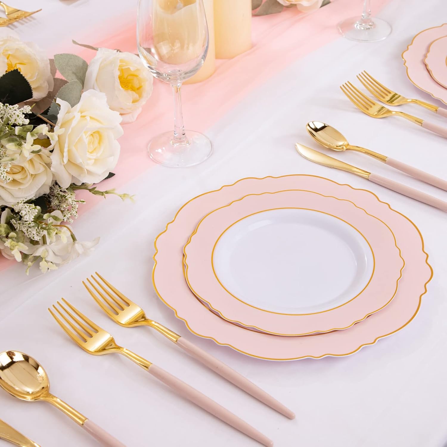 Rubtlamp 90Pcs Gold Plastic Silverware Set
