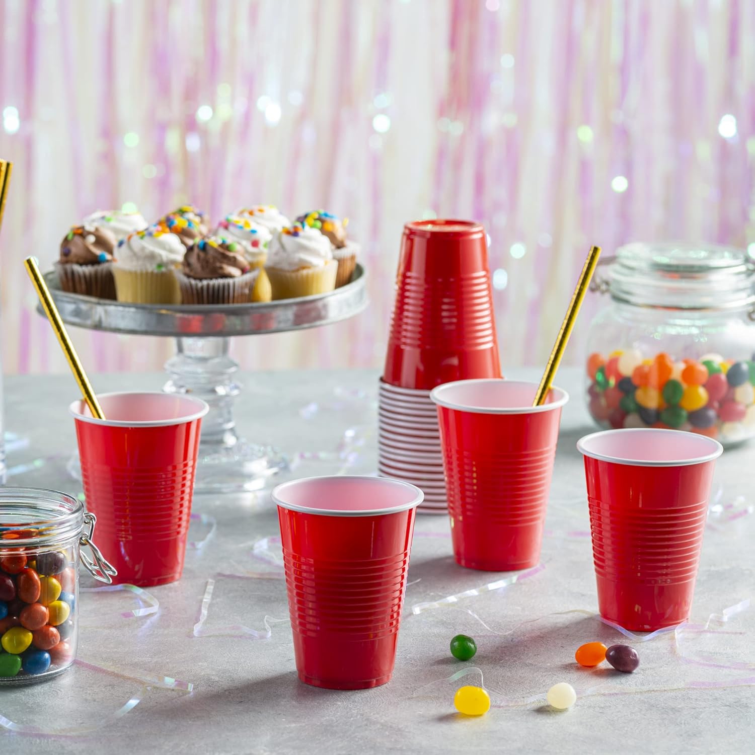 Gusto 9 oz Red Disposable Cups 240 Count