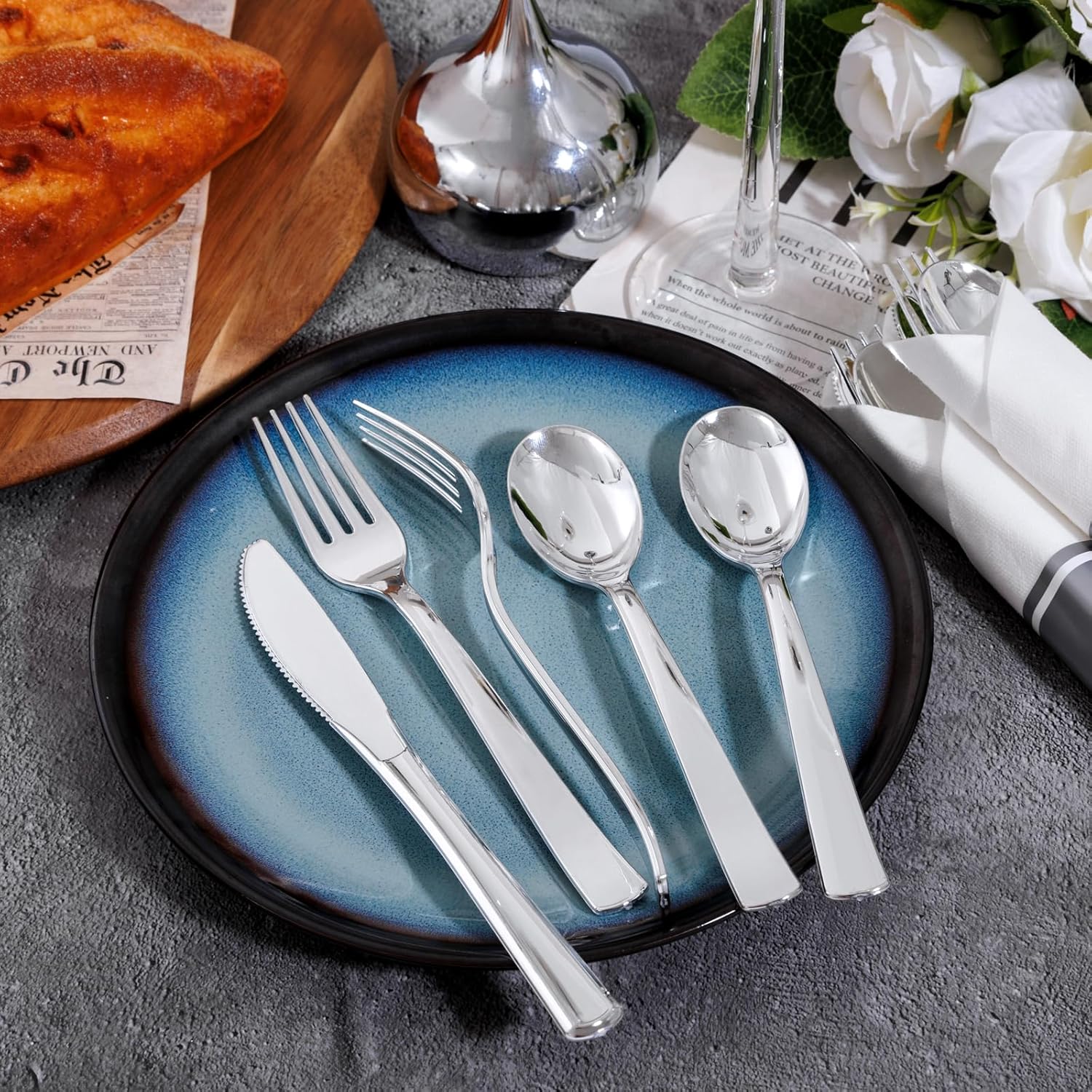 Joyido 200 Guest Pre-Rolled Plastic Cutlery Set with Napkins