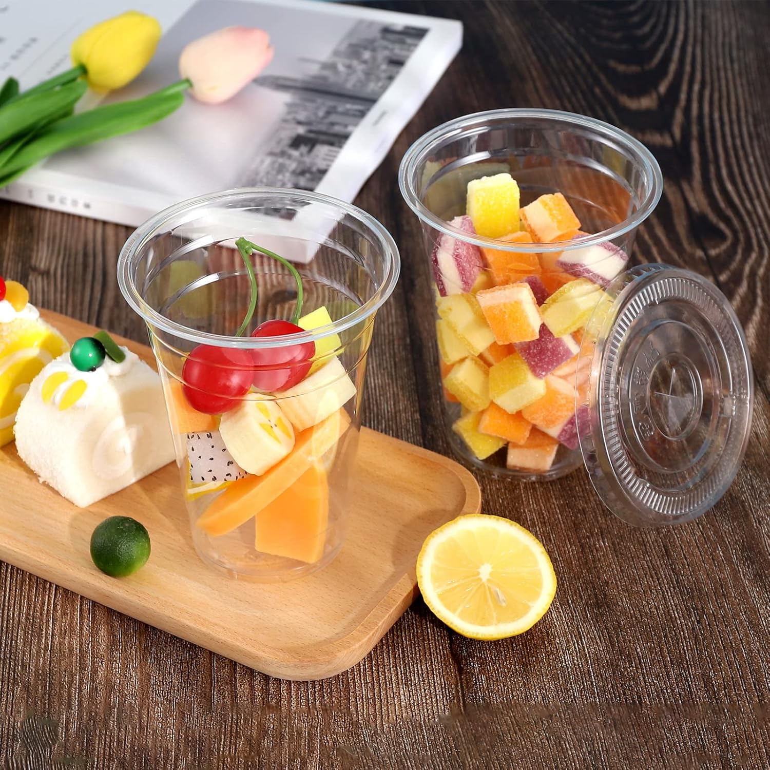 TashiBox 16 oz Plastic Cups with Flat Lids 100 Sets