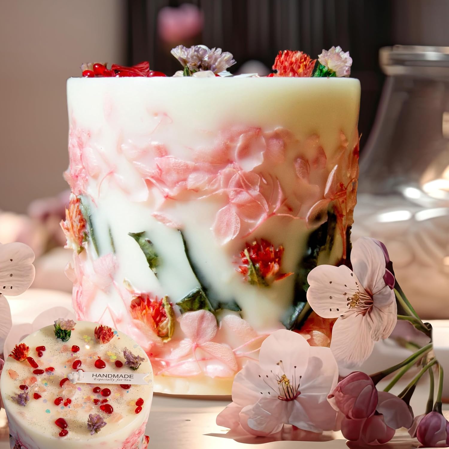 Botanical Crystal Candle with Rose and Forget-Me-Not Flowers