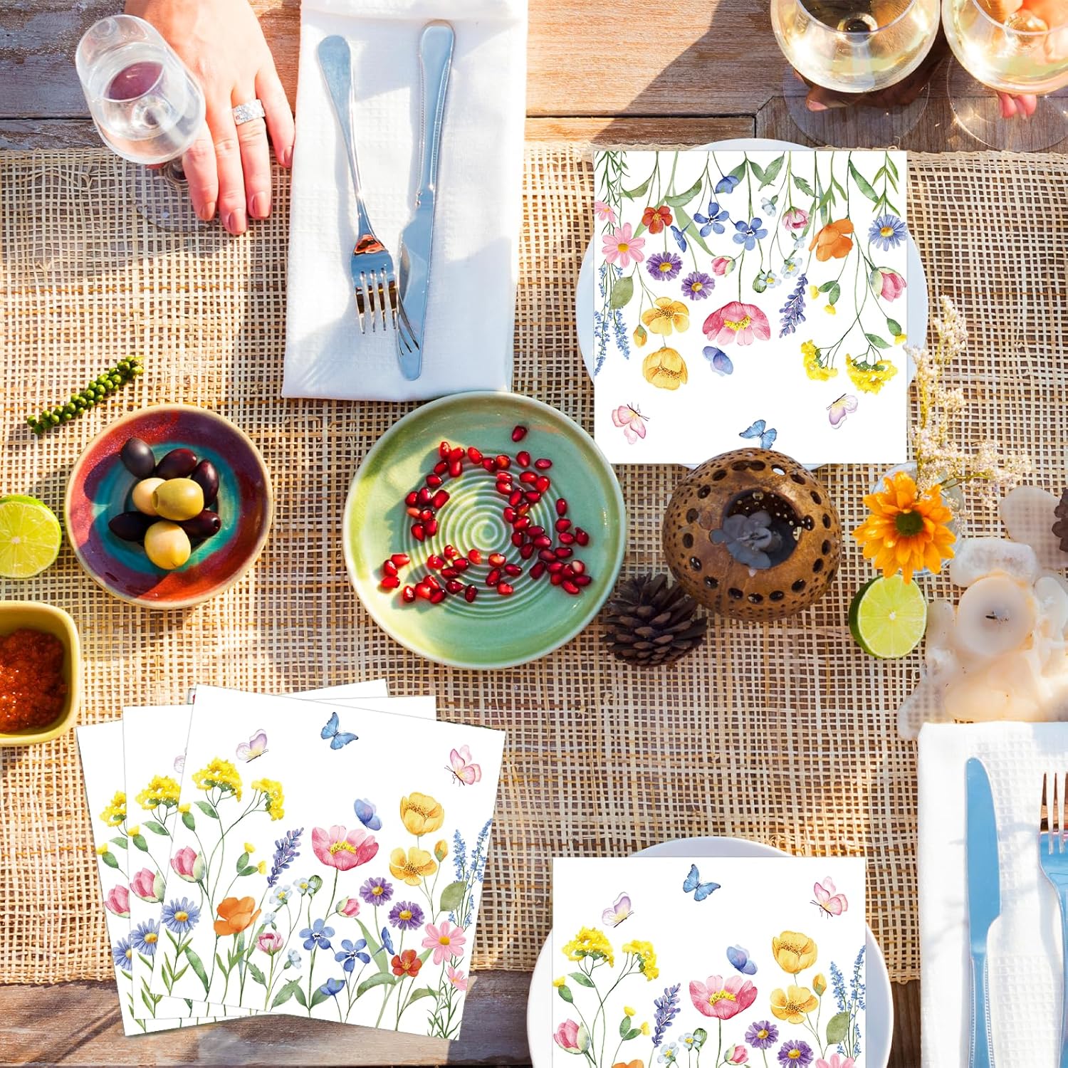 50 Count Wild Flowers Decorative Napkins for Parties