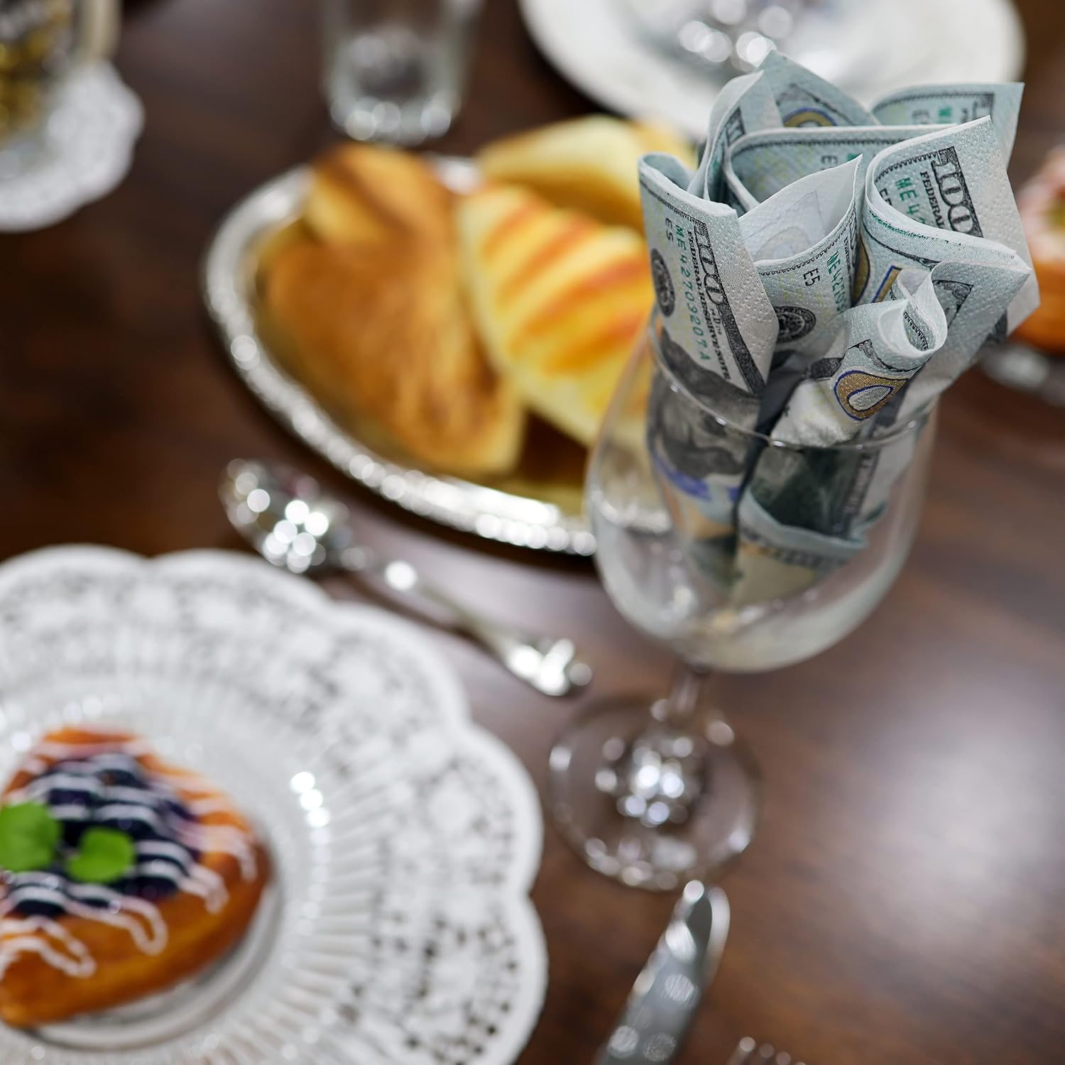 Iconikal 48 Count Disposable Napkins With 100 Bill Design