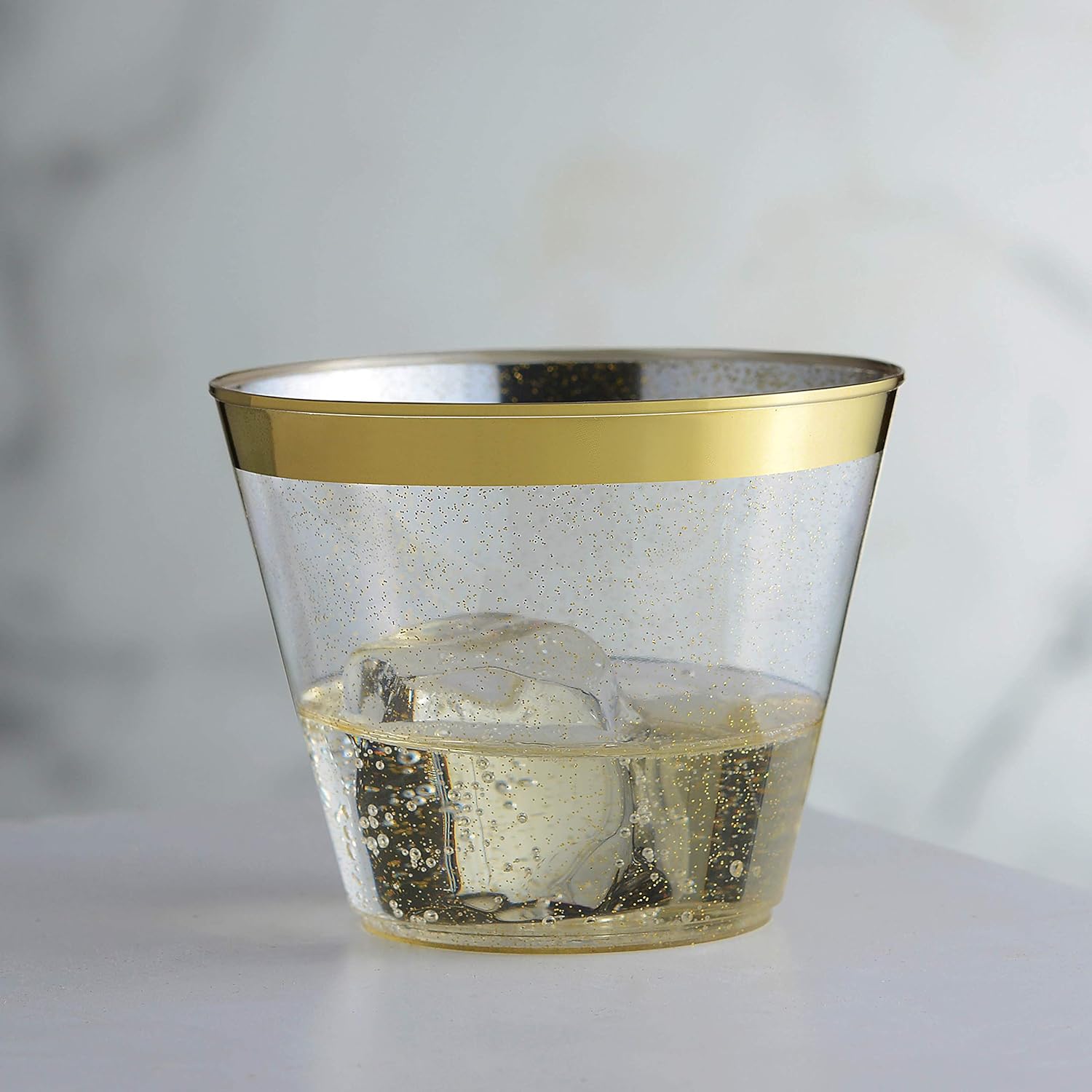 100 Pack 9oz Gold Glitter Plastic Cups with Gold Rim - Premium Partyware