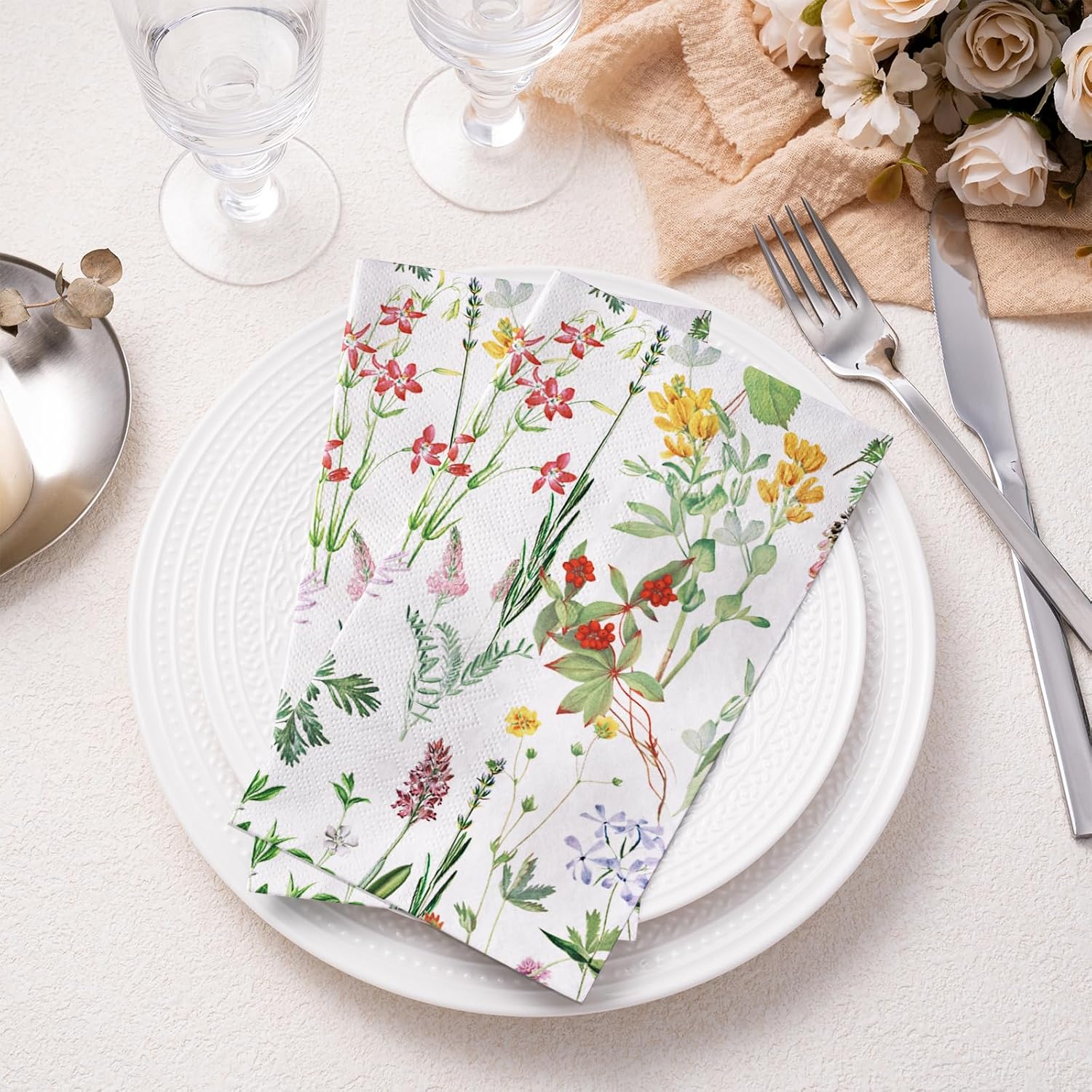 RUSPEPA Wild Flower Paper Napkins 3 Ply 43 x 75 50 Pack