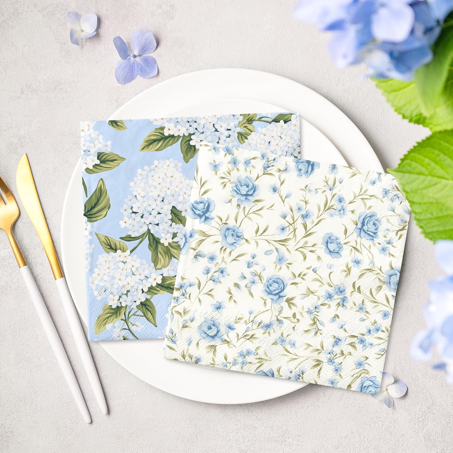 AnyDesign 100 Pcs Blue Floral Paper Napkins for Home Kitchen Parties
