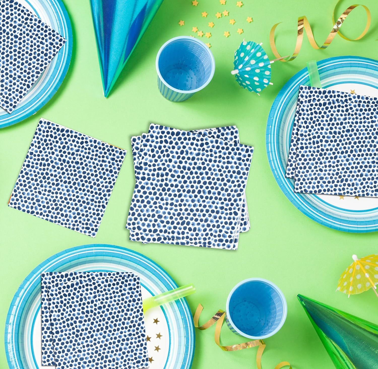 Gift Boutique 100 Pc Blue Dot Disposable Napkins for Parties