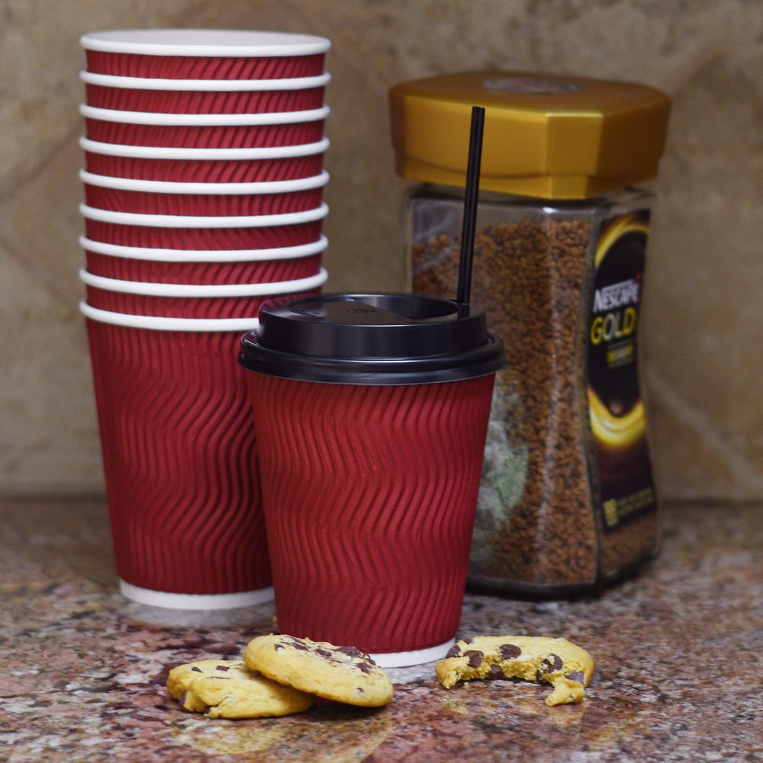 NYHI 100 Pack 12 oz Red Paper Cups with Black Lids