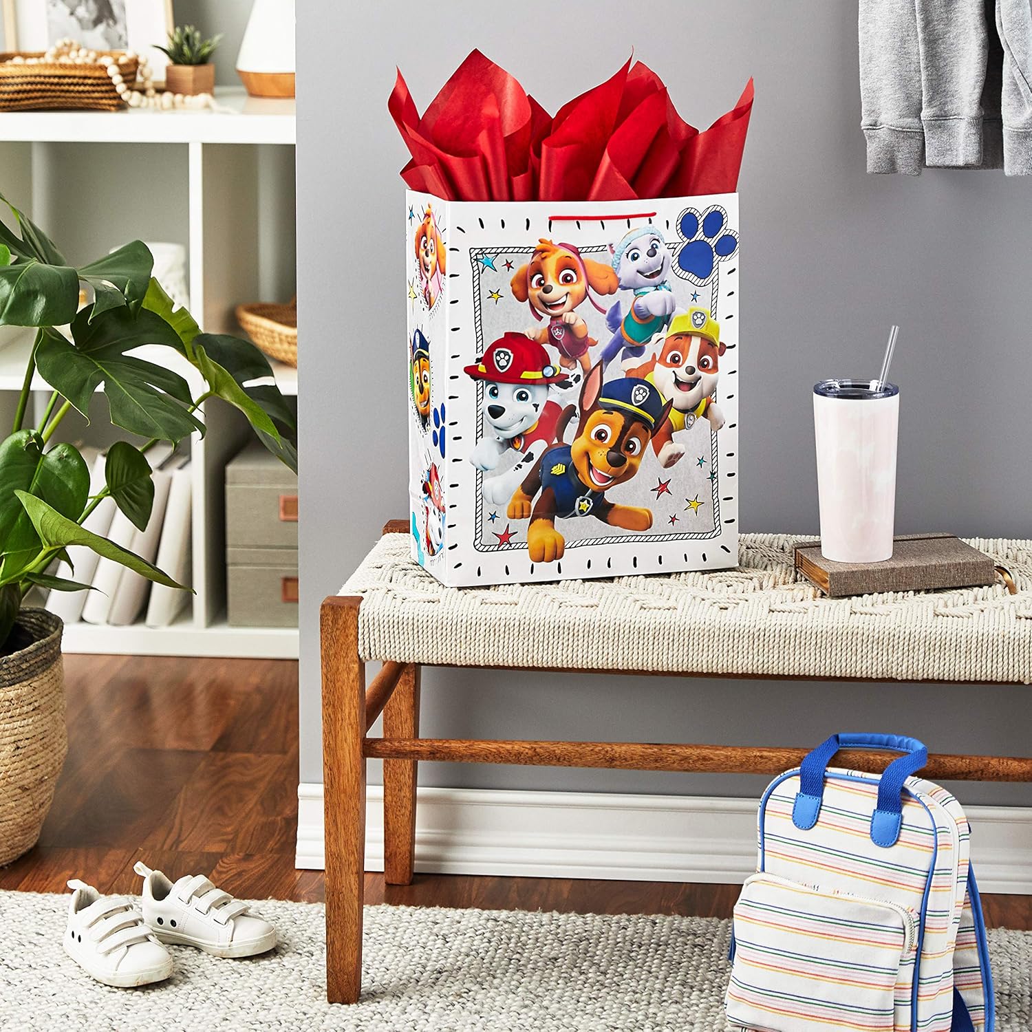 Hallmark 15 Inch Extra Large Paw Patrol Gift Bag