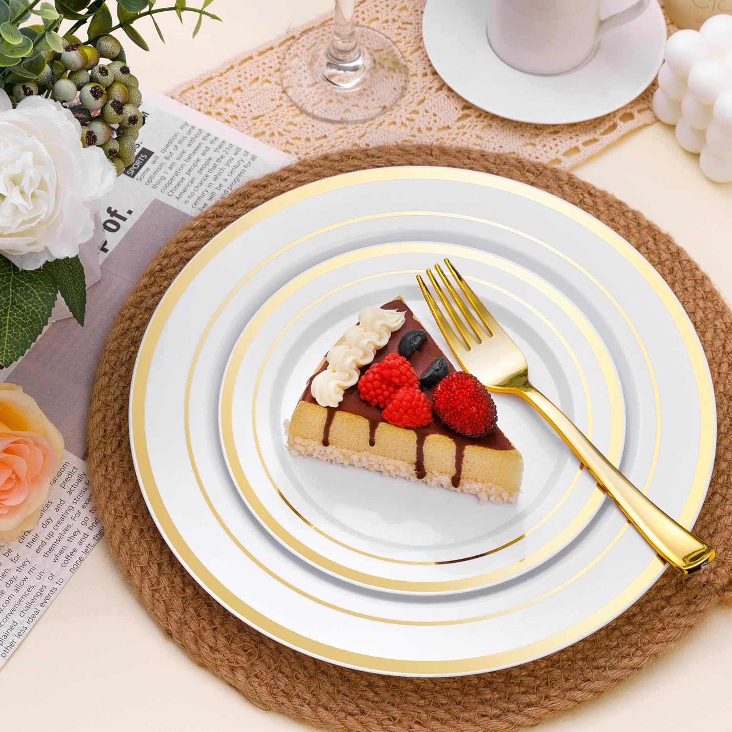 100PCS White Plastic Plates with Gold Rim 1025 Inch